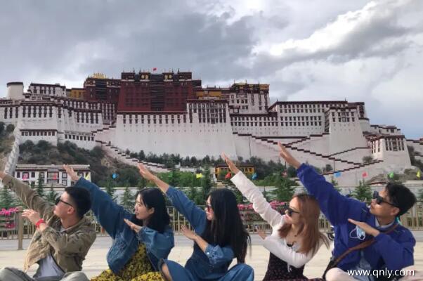 去西藏旅游跟团价格大概多少?